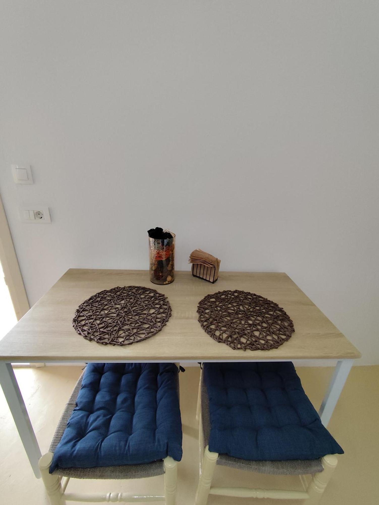 Suite Diminutif 2 Adamantas  Luaran gambar